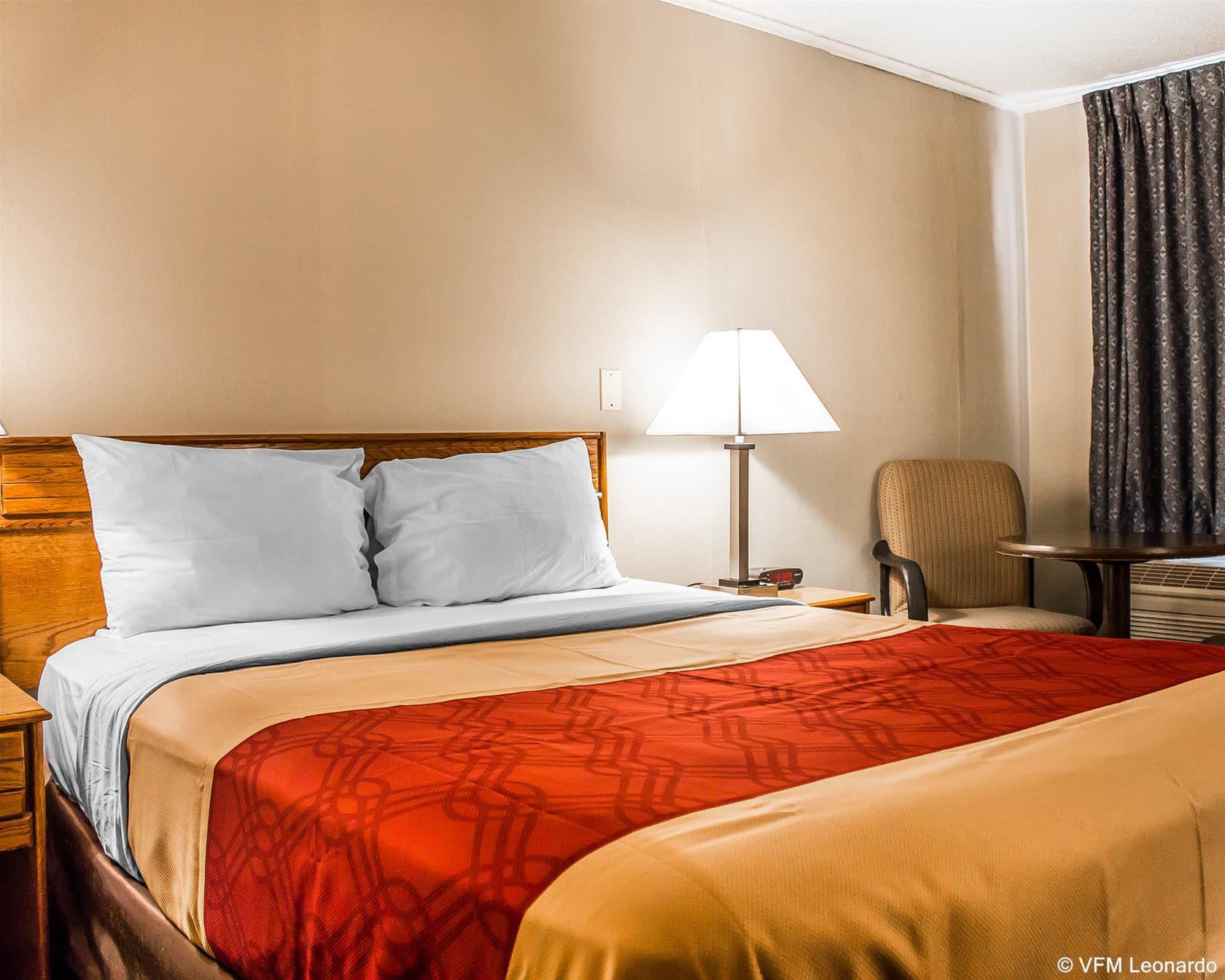 Economy Inn East Hartford Ngoại thất bức ảnh